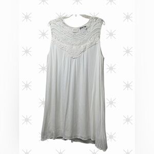 AUW  Off White Lace Detail MIDI  Dress 
Size Large ~ Weekender~  Summertime